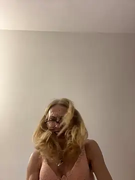 adella13 online show from 01/19/25, 11:43