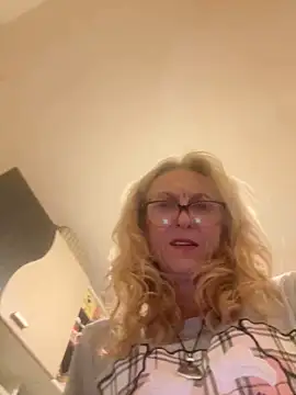 adella13 online show from 01/21/25, 05:20