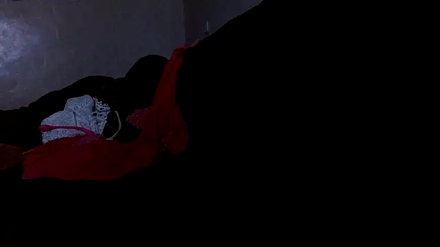 vinkyprettie online show from 12/11/24, 07:31