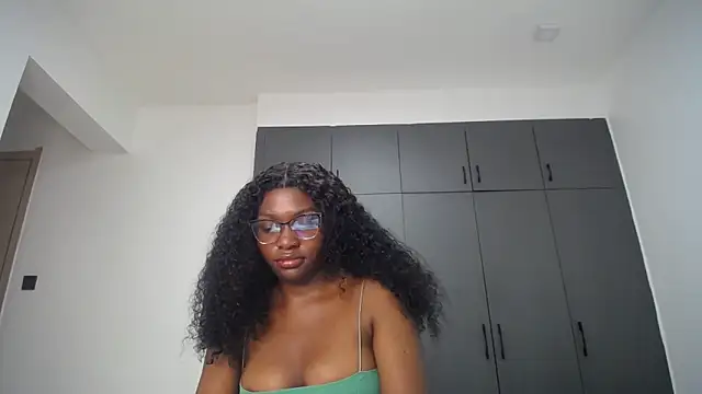 Pretty Liya08 online show from 06/01/26, 11:17