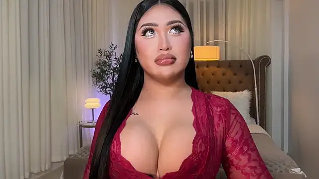 Your Majesty Tyra online show from 09/15/25, 04:34