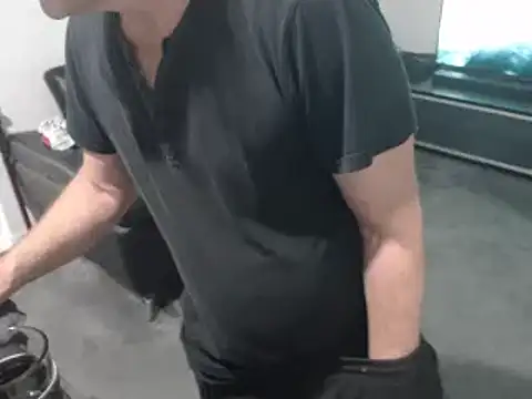 shhhoot73 online show from 11/05/25, 03:56