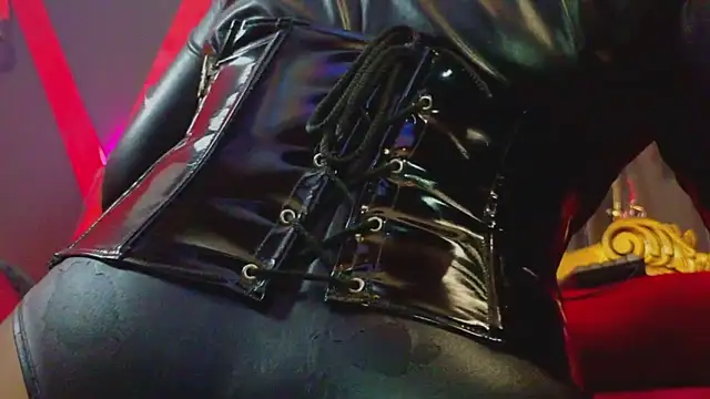 PerlaDivaio online show from 10/06/25, 01:52