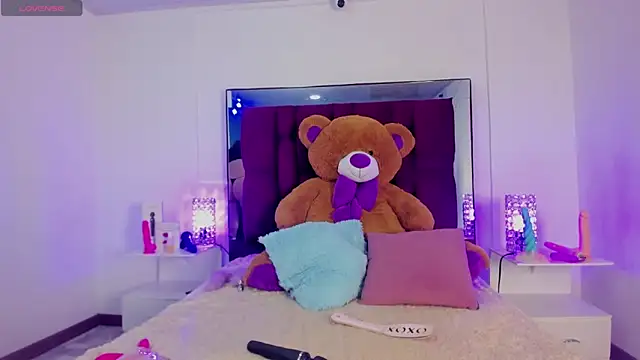 dayra angels online show from 12/21/24, 01:04