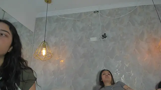 dayra angels online show from 11/05/25, 07:14