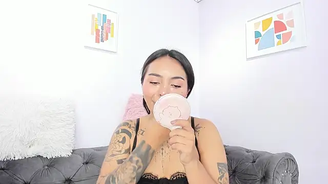 Snapshot of miss_soffi_ chatting on 11/05/25, 06:41 miss soffi online show from 11/05/25, 06:41