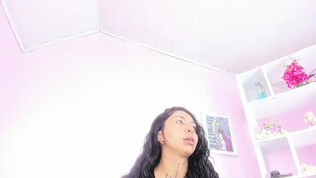 Snapshot of miss_soffi_ chatting on 05/29/26, 12:14 miss soffi online show from 05/29/26, 12:14