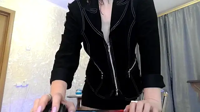 Snapshot of elenaza chatting on 10/02/25, 08:05 elenaza online show from 10/02/25, 08:05