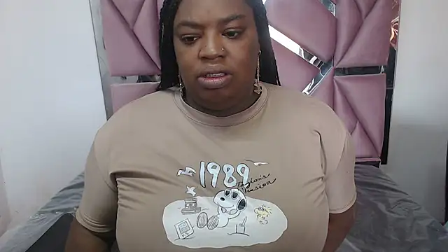 morenahott1 online show from 09/26/25, 11:36