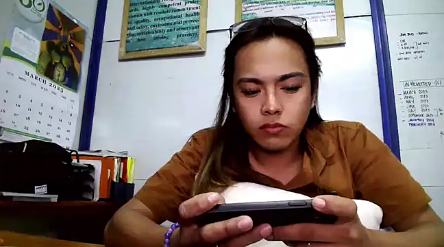 Snapshot of Your_PrettyGirlxxx chatting on 03/05/25, 06:12 Your PrettyGirlxxx online show from 03/05/25, 06:12
