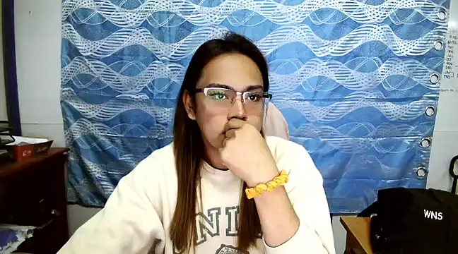 Snapshot of Your_PrettyGirlxxx chatting on 03/06/25, 03:02 Your PrettyGirlxxx online show from 03/06/25, 03:02