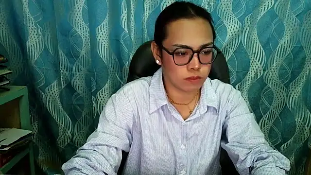 Snapshot of Your_PrettyGirlxxx chatting on 09/09/25, 11:59 Your PrettyGirlxxx online show from 09/09/25, 11:59