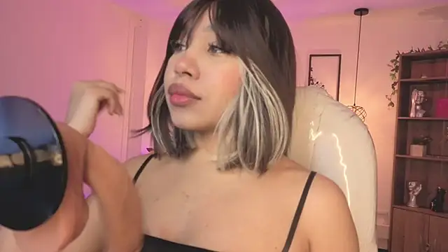 Olivia ds online show from 09/21/25, 04:47