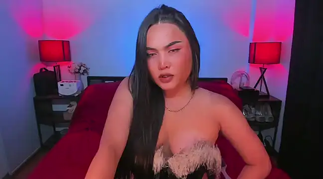 Snapshot of Jh3na chatting on 12/24/24, 11:44 Jh3na online show from 12/24/24, 11:44