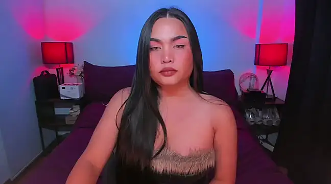 Snapshot of Jh3na chatting on 01/03/25, 02:21 Jh3na online show from 01/03/25, 02:21