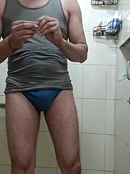 Snapshot of Desi_Rider_Aadi chatting on 11/16/25, 08:20 Desi Rider Aadi online show from 11/16/25, 08:20