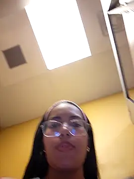 Snapshot of SheenaBrooke chatting on 10/06/25, 09:01 SheenaBrooke online show from 10/06/25, 09:01