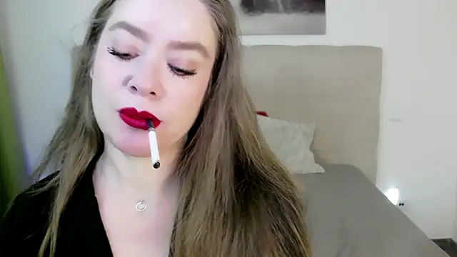 Snapshot of PetersEmily chatting on 03/08/25, 09:29 PetersEmily online show from 03/08/25, 09:29