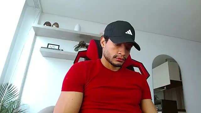 Snapshot of Robyn_Miller chatting on 10/11/25, 07:01 Robyn Miller online show from 10/11/25, 07:01