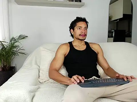 Snapshot of Robyn_Miller chatting on 10/22/25, 05:45 Robyn Miller online show from 10/22/25, 05:45