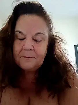 Yaya Mineira online show from 01/09/25, 09:59