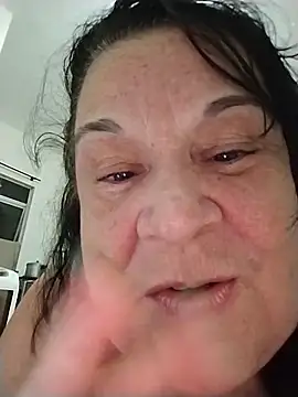 Yaya Mineira online show from 05/15/26, 11:34