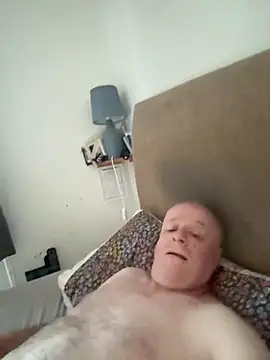 Snapshot of locallad88 chatting on 09/30/25, 06:51 locallad88 online show from 09/30/25, 06:51