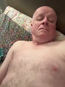 Snapshot of locallad88 chatting on 10/15/25, 05:57 locallad88 online show from 10/15/25, 05:57