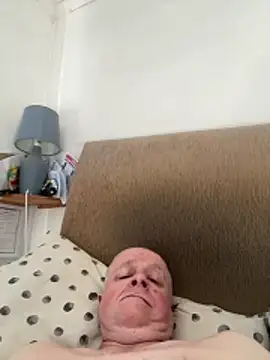 locallad88 online show from 04/24/26, 03:58