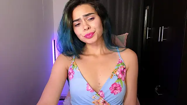 Snapshot of sexyladyy_ chatting on 10/03/25, 11:35 sexyladyy online show from 10/03/25, 11:35