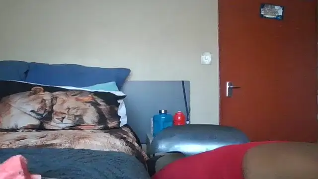 Snapshot of EbonySeductressx chatting on 10/19/25, 01:34 EbonySeductressx online show from 10/19/25, 01:34