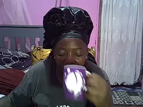 Ebonyceline online show from 12/28/24, 04:19