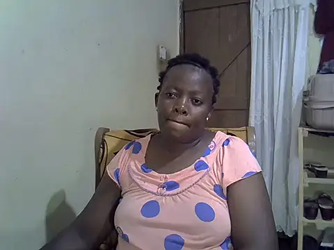 Ebonyceline online show from 12/18/25, 08:48