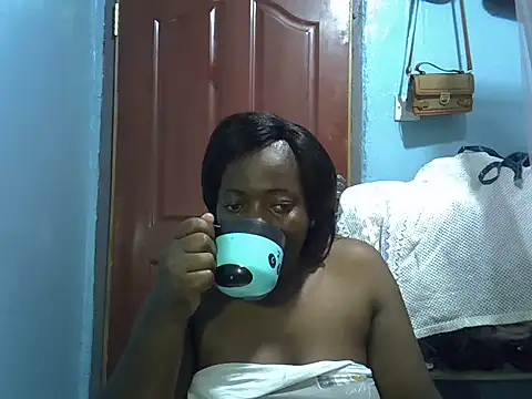 Ebonyceline online show from 06/19/26, 06:34