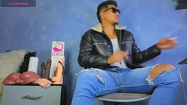 TomLover 12 online show from 07/16/26, 01:39