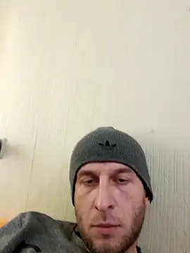 Snapshot of Super4len20 chatting on 10/06/25, 05:54 Super4len20 online show from 10/06/25, 05:54