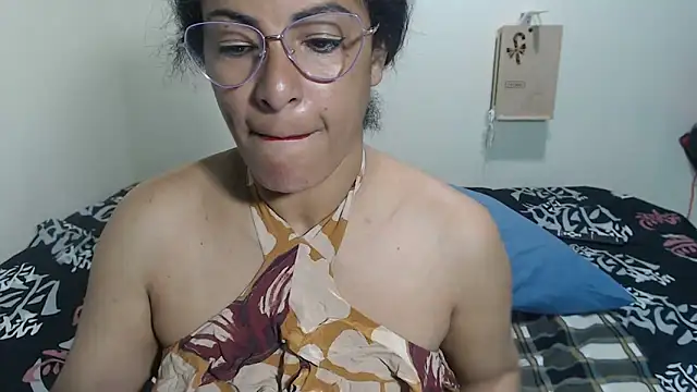 kateleyagrey online show from 05/17/26, 10:44