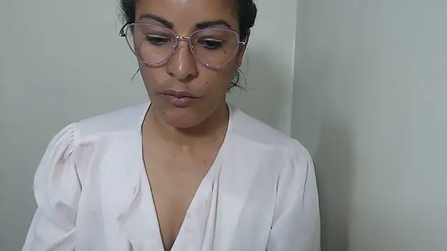 kateleyagrey online show from 07/15/26, 07:19