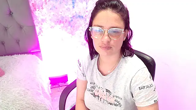 Violeta hornny online show from 02/19/25, 11:36