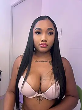 TianaaJackson online show from 07/17/26, 08:46
