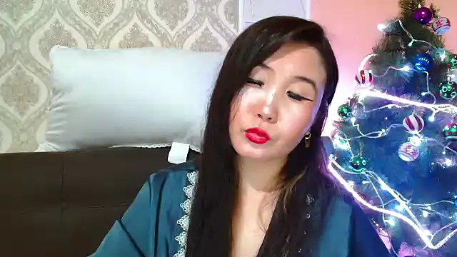 Bet Lu online show from 12/30/24, 07:11