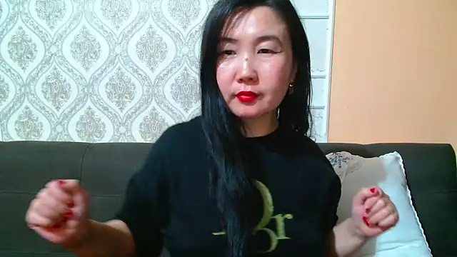 Bet Lu online show from 02/10/25, 03:21
