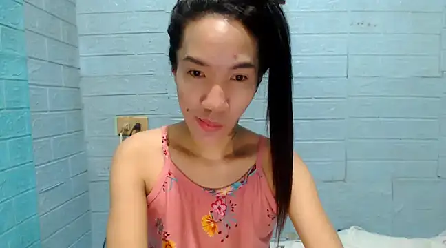 Snapshot of AsianNaughtiesMistress chatting on 12/15/24, 10:15 AsianNaughtiesMistress online show from 12/15/24, 10:15