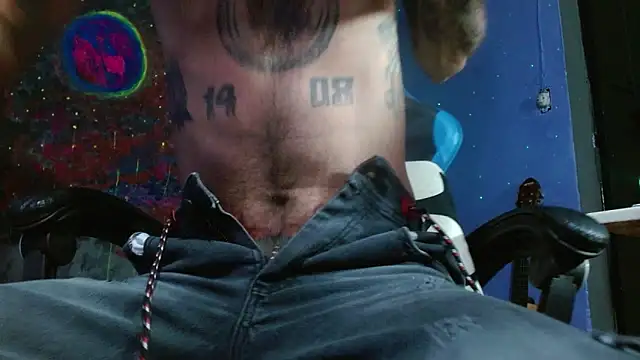 Snapshot of Tatted21xxx chatting on 01/21/25, 08:30 Tatted21xxx online show from 01/21/25, 08:30