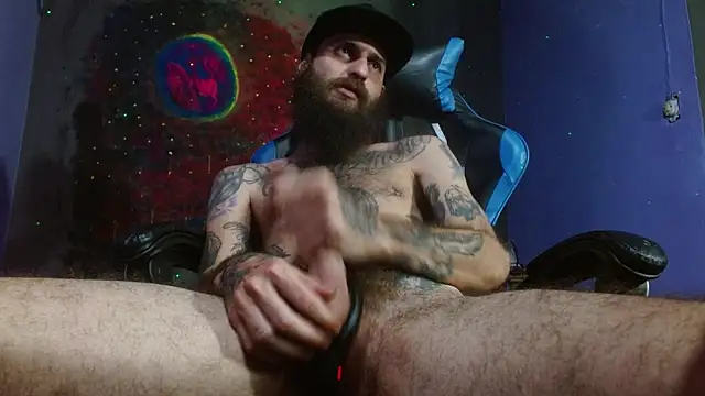 Snapshot of Tatted21xxx chatting on 02/09/25, 05:19 Tatted21xxx online show from 02/09/25, 05:19