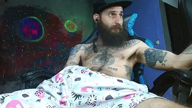 Snapshot of Tatted21xxx chatting on 02/10/25, 08:20 Tatted21xxx online show from 02/10/25, 08:20