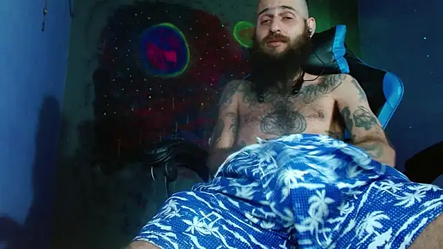 Snapshot of Tatted21xxx chatting on 02/21/25, 09:24 Tatted21xxx online show from 02/21/25, 09:24