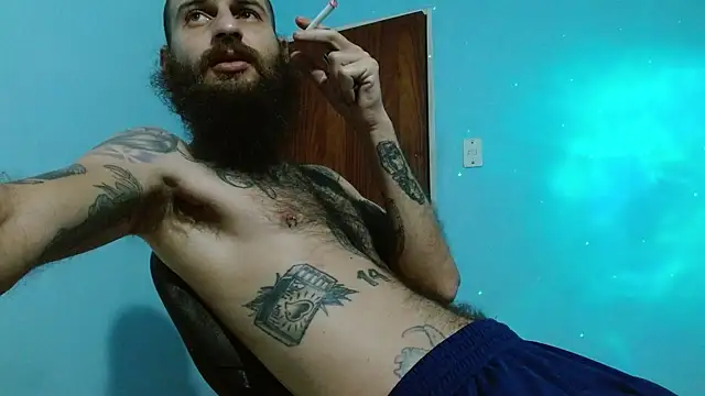 Snapshot of Tatted21xxx chatting on 03/03/25, 11:00 Tatted21xxx online show from 03/03/25, 11:00