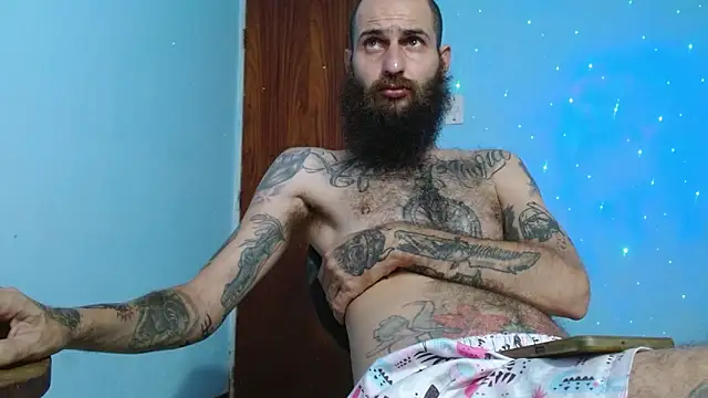Snapshot of Tatted21xxx chatting on 03/04/25, 02:32 Tatted21xxx online show from 03/04/25, 02:32