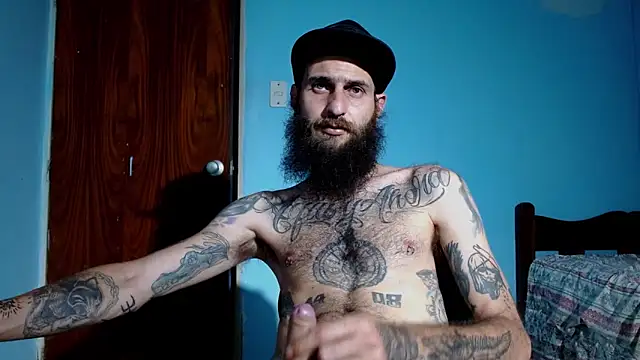 Snapshot of Tatted21xxx chatting on 03/13/25, 07:28 Tatted21xxx online show from 03/13/25, 07:28